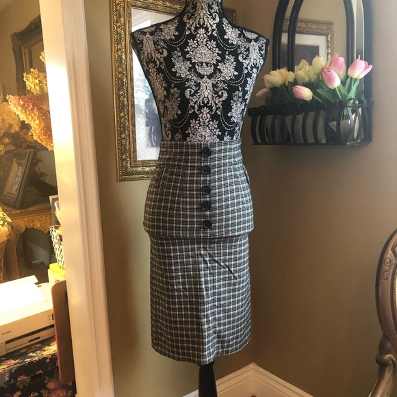 Seduction | 1 - Picture 1 of 4